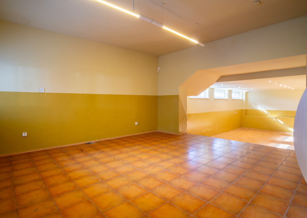 Na predaj dvojpodlažný rodinný dom s polyfunkciou v Trnave