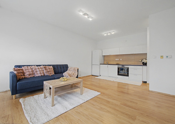 Na predaj 2-izbový byt so súkromnou záhradou v Žiline