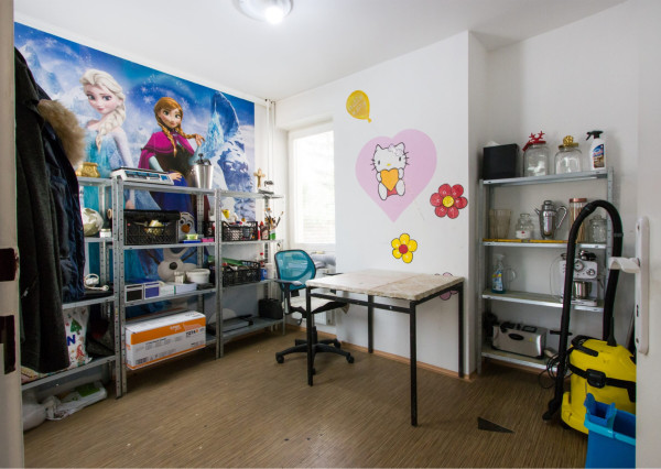 Na predaj dvojdom s rozľahlým pozemkom v centre obce Zlaté Klasy