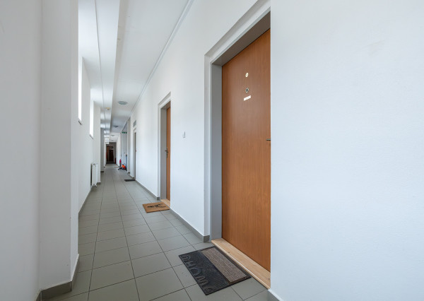 Na predaj zariadený 1-izbový byt na Buzuluckej, Košice