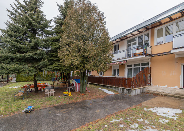 Na predaj zariadený 1-izbový byt na Buzuluckej, Košice