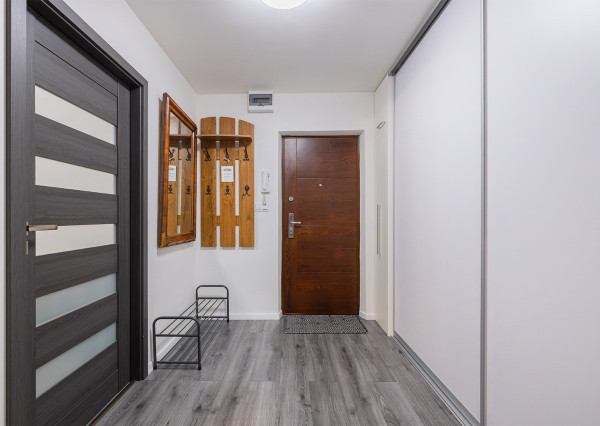 Na prenájom zariadený 1,5-izbový byt s loggiou v Košiciach