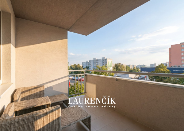 NA PREDAJ | 3-izbový byt s nadštandardnou výmerou v Trenčíne na ul. Liptovská