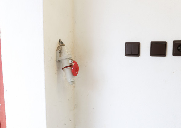 Na predaj garáž s parkovacím státím na sídlisku Juh, Trenčín