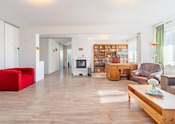 Na predaj rodinný dom s bazénom v Trnávke