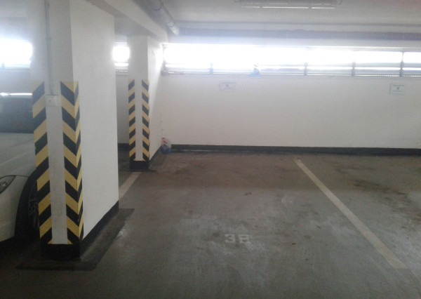 Na prenájom garážové státie Bratislava – Záhorská Bystrica