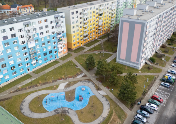 Na predaj 3,5 - izbový byt v meste Sereď