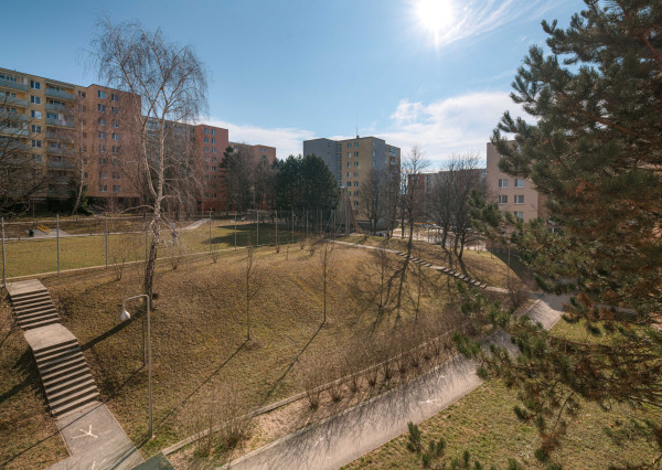 Na predaj krásne zrekonštruovaný 4-izbový byt v Trenčíne