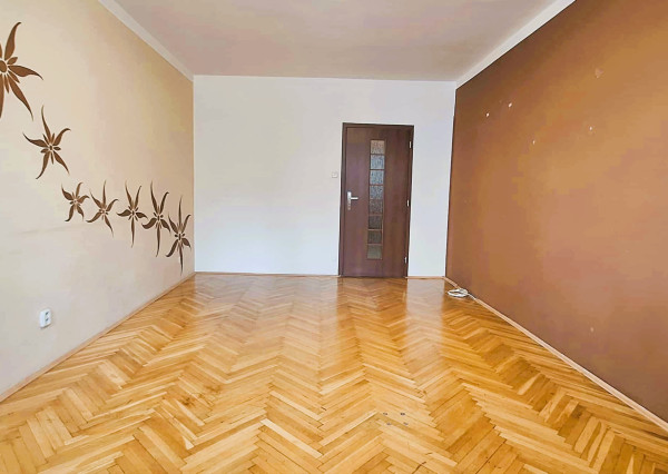 Na prenájom čiastočne zariadený 2-izbový byt v Bánovciach nad Bebravou