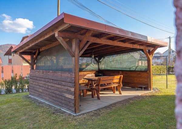 Na predaj zrekonštruovaný 3-izbový byt v obci Malcov