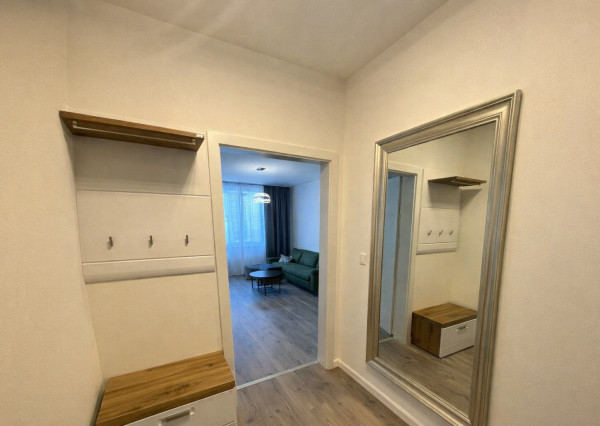 Na prenájom moderný 2-izbový byt v Trenčíne – Halalovka