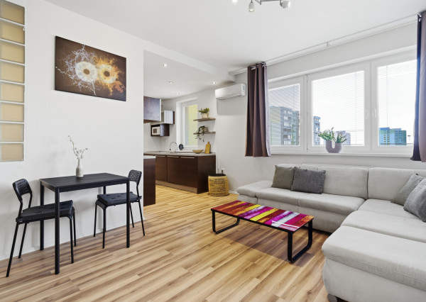 Na prenájom príjemný 2-izbový byt v Podunajských Biskupiciach