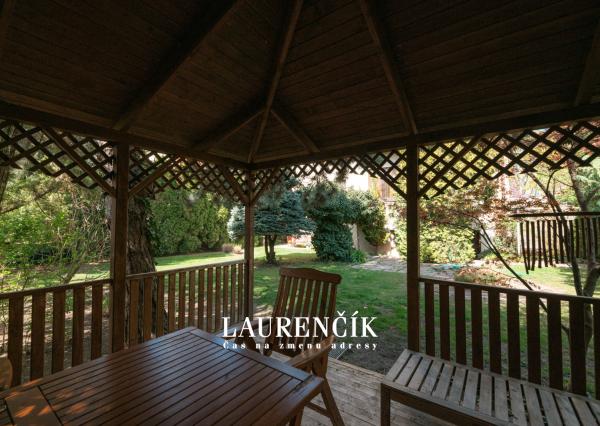 NA PREDAJ | UNIKÁTNY RODINNÝ DOM V CENTRE TRENČÍNA