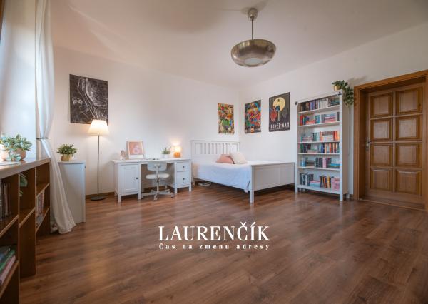 NA PREDAJ | UNIKÁTNY RODINNÝ DOM V CENTRE TRENČÍNA