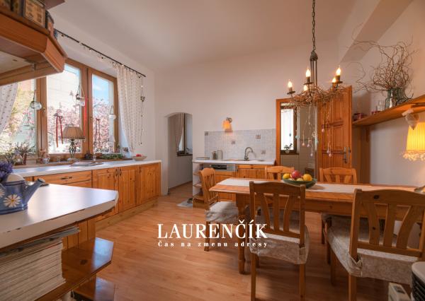 NA PREDAJ | INVESTIČNÝ OBJEKT S PODNIKATEĽSKÝM POTENCIÁLOM V CENTRE TRENČÍNA