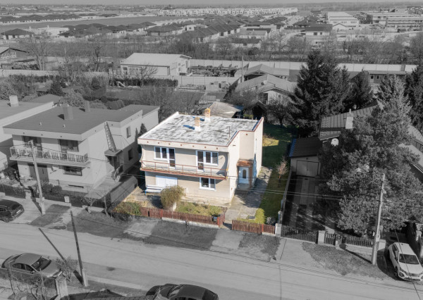 Na predaj dvojpodlažný rodinný dom v Kvetoslavove