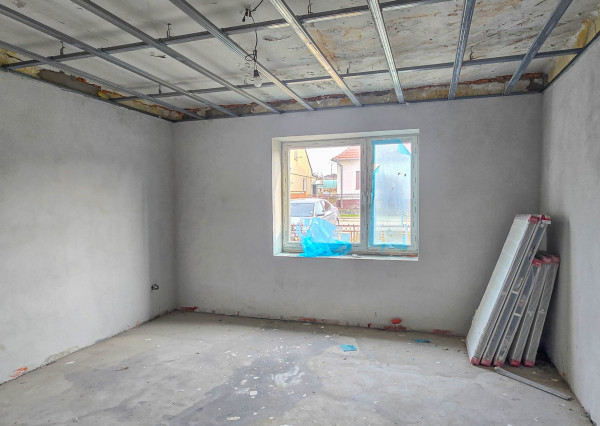 Na predaj rodinný dom s veľkým pozemkom v obci Šalgočka