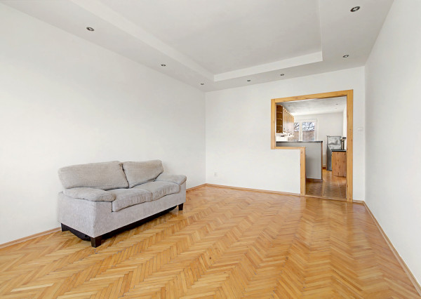 Na predaj 3-izbový byt s veľkou loggiou v Martin-Sever