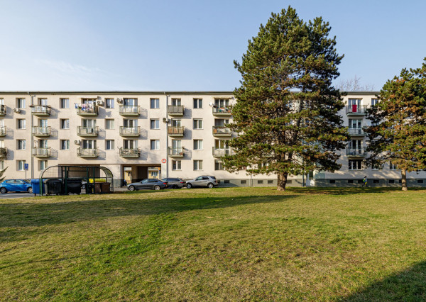 Na prenájom 3-izbový byt v atraktívnej lokalite Ružinova