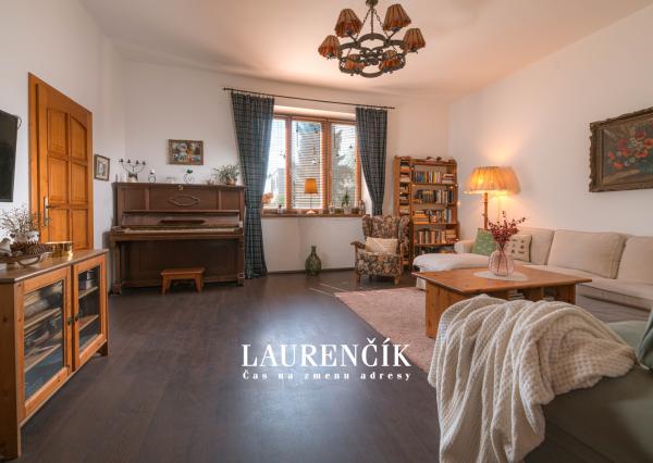 NA PREDAJ | UNIKÁTNY RODINNÝ DOM V CENTRE TRENČÍNA