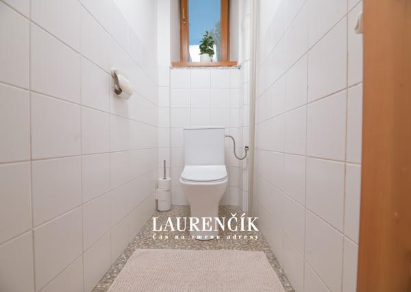 NA PREDAJ | UNIKÁTNY RODINNÝ DOM V CENTRE TRENČÍNA