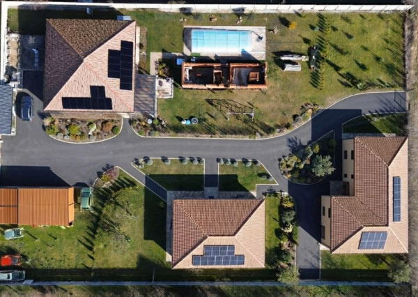 Na predaj rodinný dom s možnosťou ďalšej výstavby v Macove