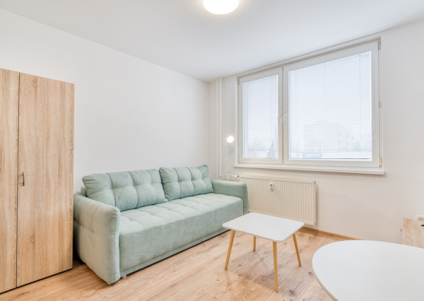 Na prenájom garsónka v centre Serede