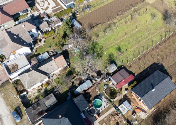 Na predaj pozemok v obci Pata