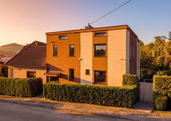 Na predaj rodinný dom s bazénom v Kysuckom Novom Meste