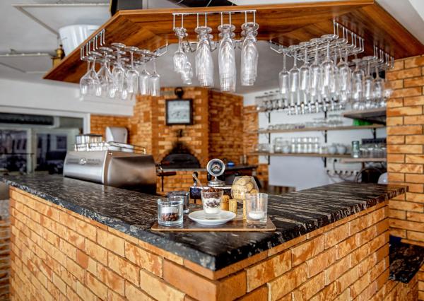 Na predaj polyfunkčný objem s luxusným rezidenčným podkrovím v Bratislave