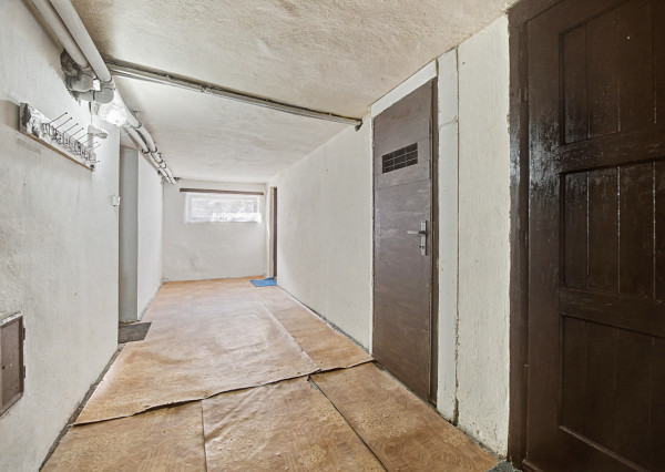 Na predaj rodinný dom s bazénom v obci Makov-Potok