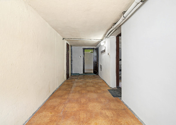 Na predaj rodinný dom s bazénom v obci Makov-Potok