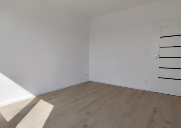 Na predaj 3-izbový byt s terasou v Bánovciach nad Bebravou