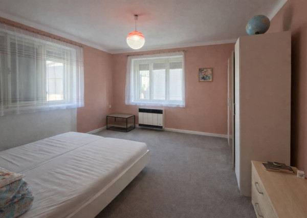 Na predaj rodinný dom vhodný na rekonštrukciu v obci Dežerice