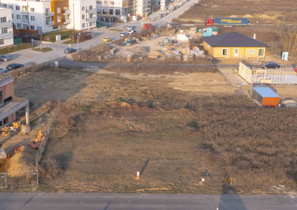 Na predaj pozemok v Ivanke pri Dunaji