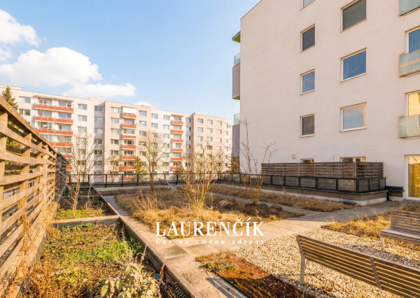 NA PREDAJ | 4-izbový byt s parametrami rodinného domu v Žiline na ul. Lenčova