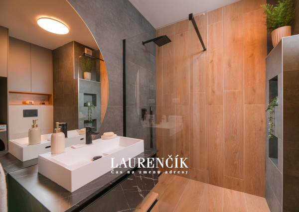 NA PREDAJ | Exkluzívny 3- izbový byt s veľkorysou terasou v Trenčíne