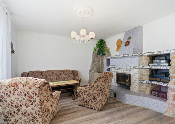 Na predaj rodinný dom s potenciálom rozšírenia vo Fiľakove