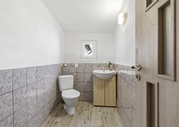 Na predaj rodinný dom s potenciálom rozšírenia vo Fiľakove