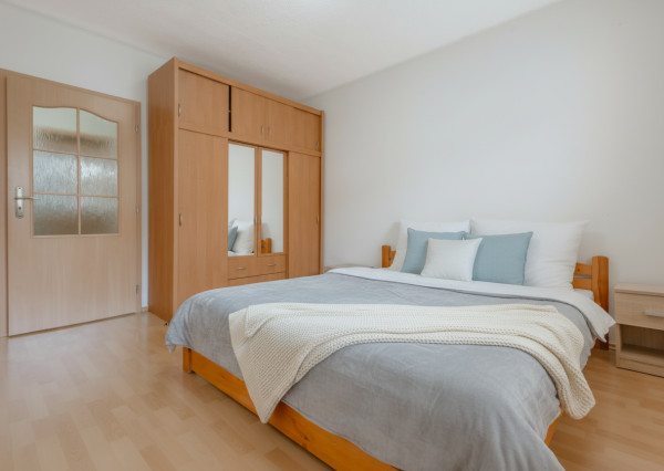 Na prenájom 2-izbový byt v centre Martina