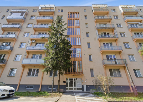 Na predaj svetlý a štýlový 3-izbový byt v Ružinove