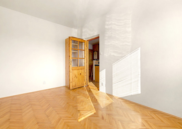 Na predaj 3-izbový byt s veľkou loggiou v Martin-Sever