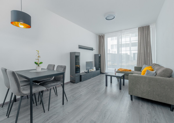 Na prenájom 2-izbový byt v Ivanke pri Dunaji