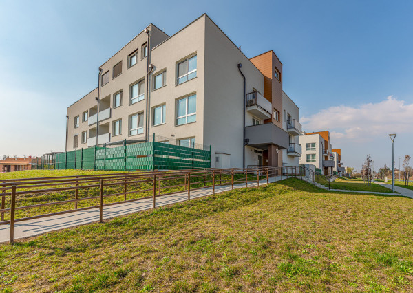 Na prenájom 2-izbový byt v Ivanke pri Dunaji