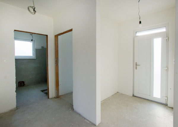 Na predaj rekreačnú chatu s pozemkom v obci Blahová-Madarász