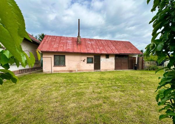 VIDEO, ZNÍŽENÁ CENA 10-izbový rodinný dom, ÚP 340m2, pozemok 638m2