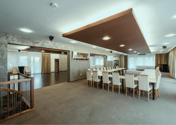 Na predaj elegantný kongresový Hotel Elite v Novej Dubnici