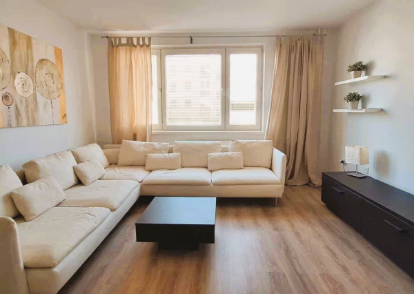 Na prenájom pekný 3-izbový byt v Bánovciach nad Bebravou