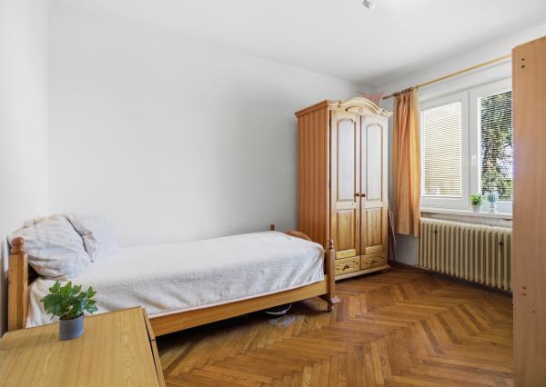 Na predaj rodinný dom s investičným potenciálom v Šuranoch