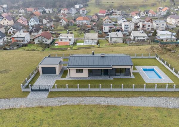 Na predaj investičný pozemok v obci Hrabičov